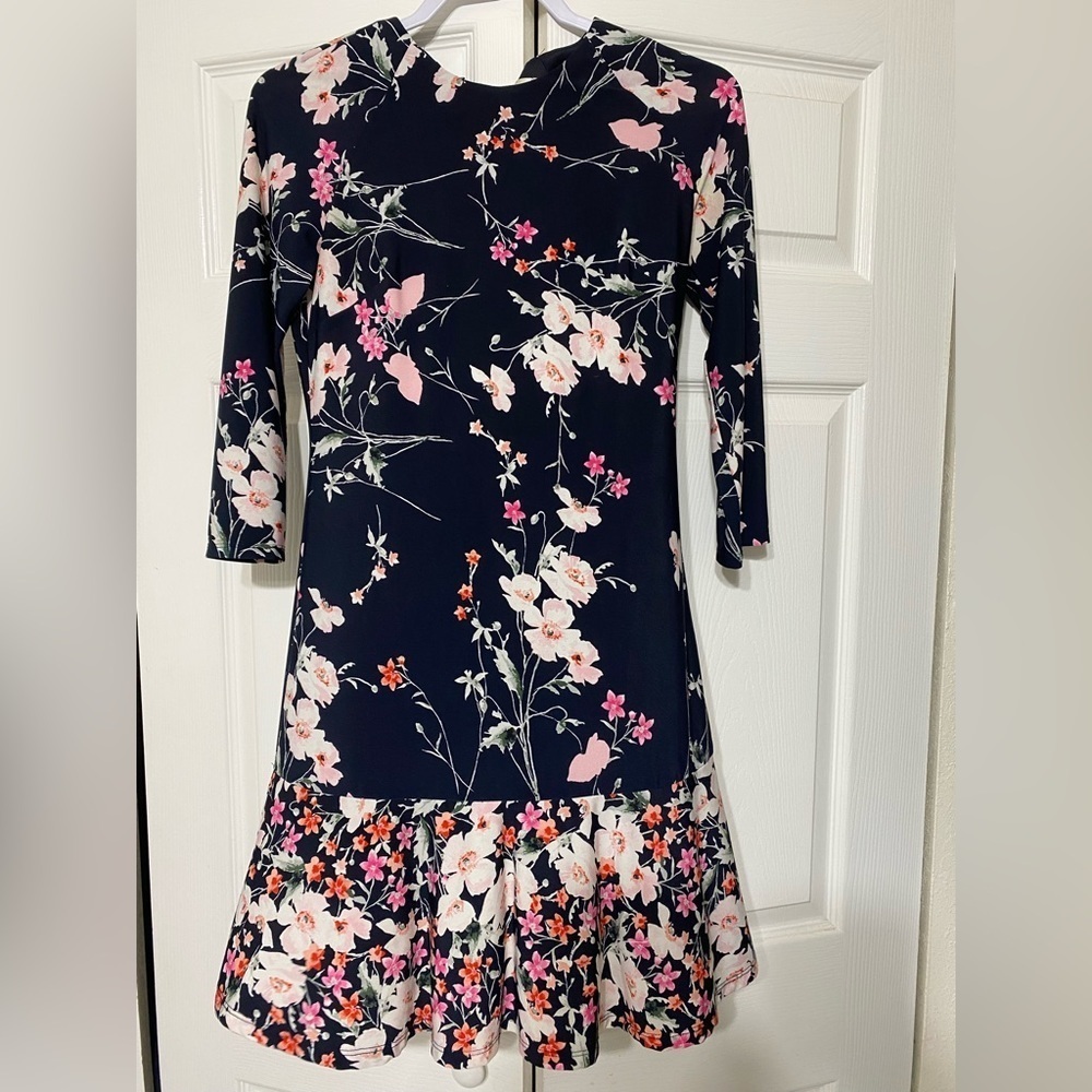 Eliza J  Navy Blue  Print Dress with Ruffle Hem size 4